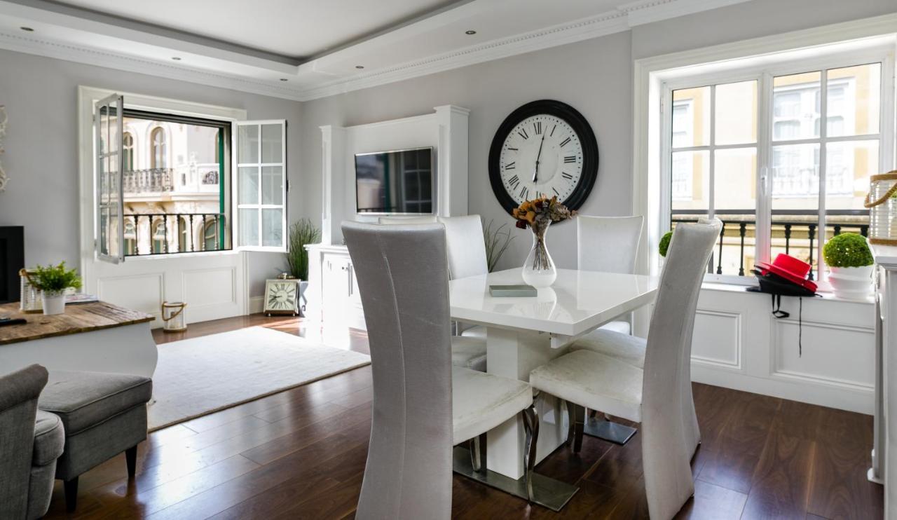 Weforyou 2 Bedrooms Penthouse At Malaga Center Exterior photo