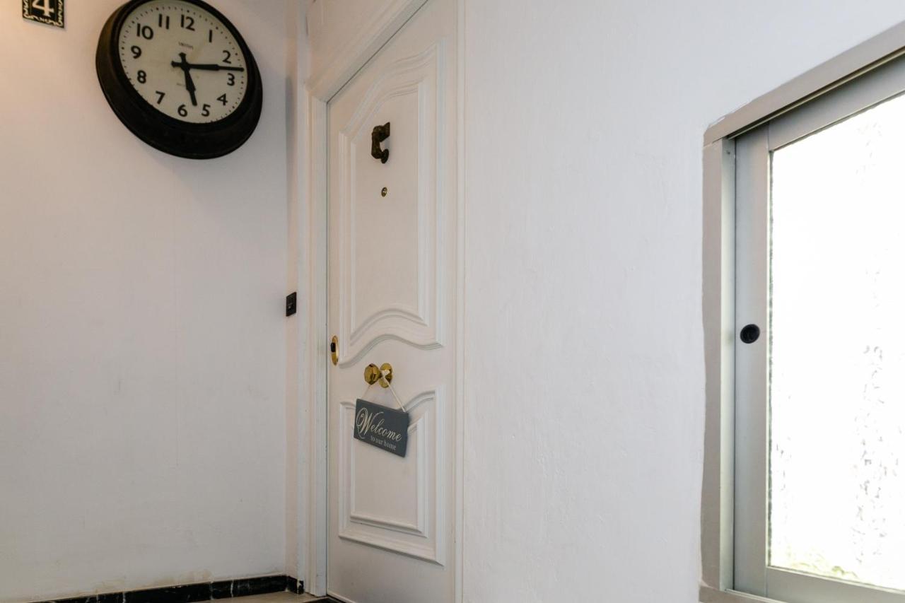 Weforyou 2 Bedrooms Penthouse At Malaga Center Exterior photo