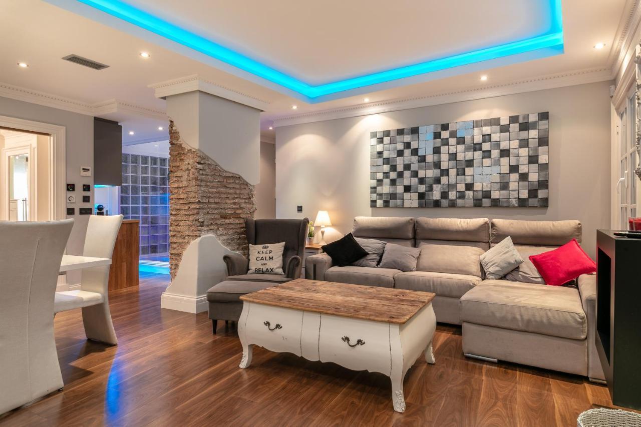 Weforyou 2 Bedrooms Penthouse At Malaga Center Exterior photo